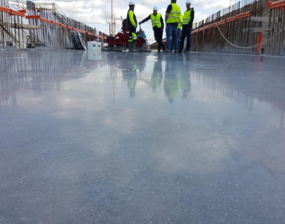 Slipad och Polerad betong Husqvarna Superfloor Platinum
